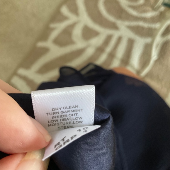 St. John Women’s Navy Blue Top - Picture 9 of 9